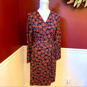 Ann Taylor Dress Size 10 - true wrap dress